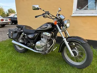 Suzuki GZ 250 Marauder