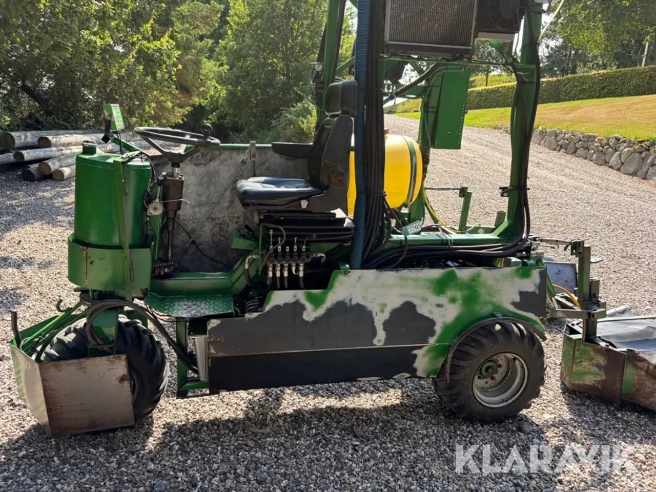 Billede 3 - Portaltraktor Jutek, 2 rækker
