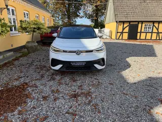 VW ID.5 EL Style+ 286HK 5d Aut.