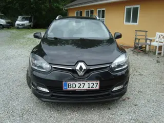 28,6 KM/L Renault Megane St.car 