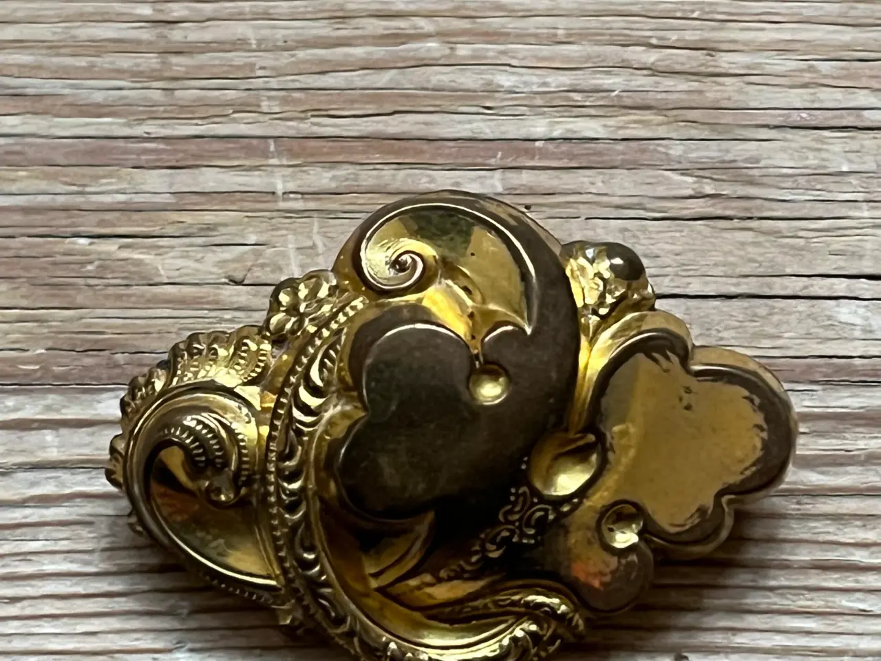 Billede 1 - Broche, guldfarvet metal
