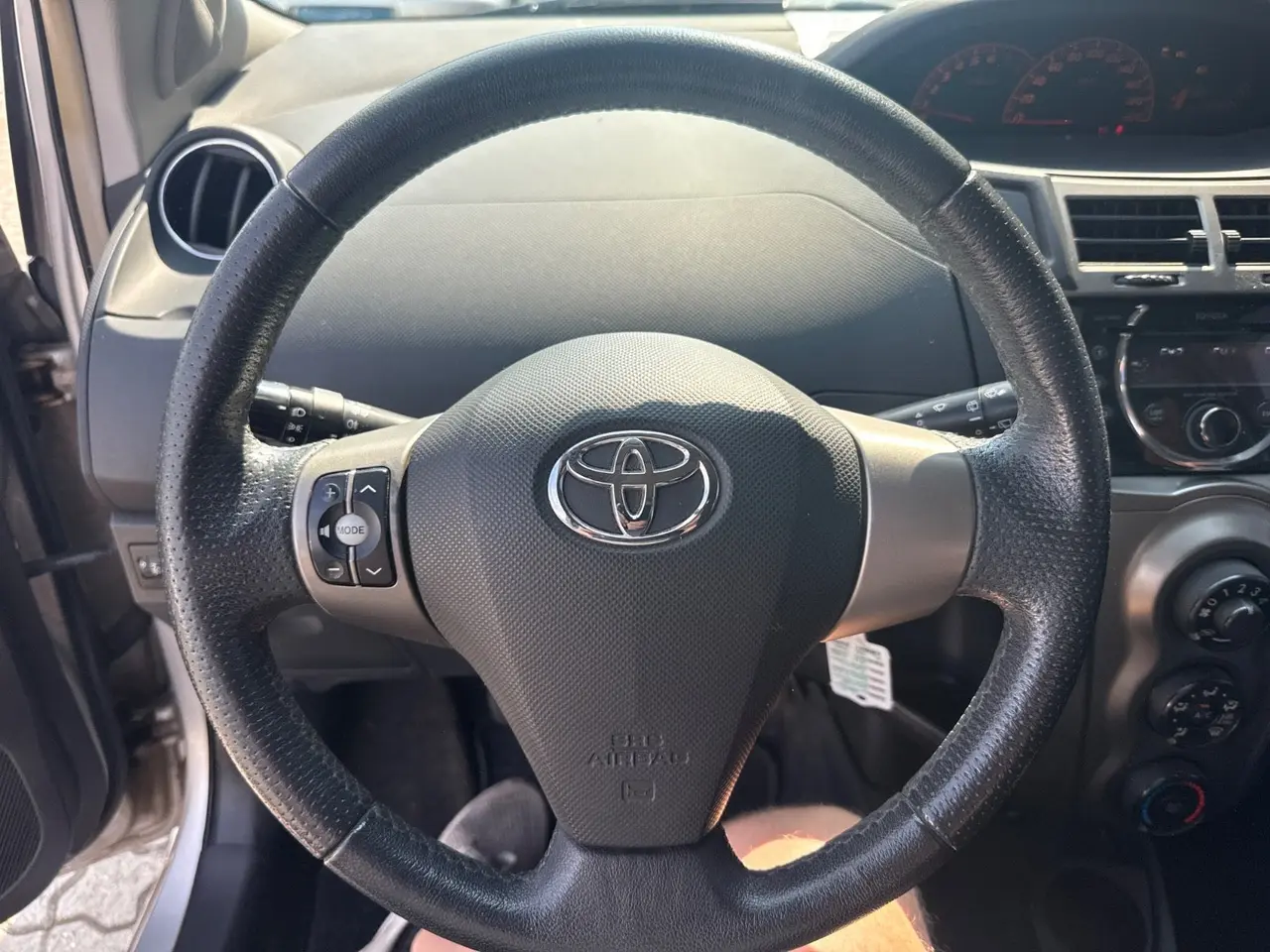 Billede 11 - Toyota Yaris 1,3 VVT-i T2 Touch