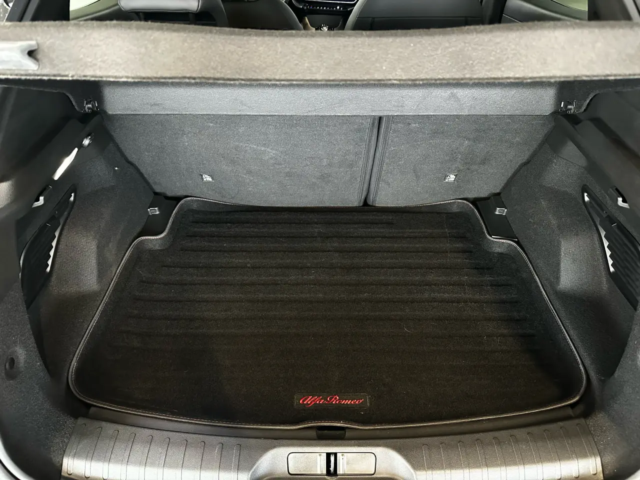 Billede 15 - Alfa Romeo Junior EL Veloce 280HK 5d Aut.