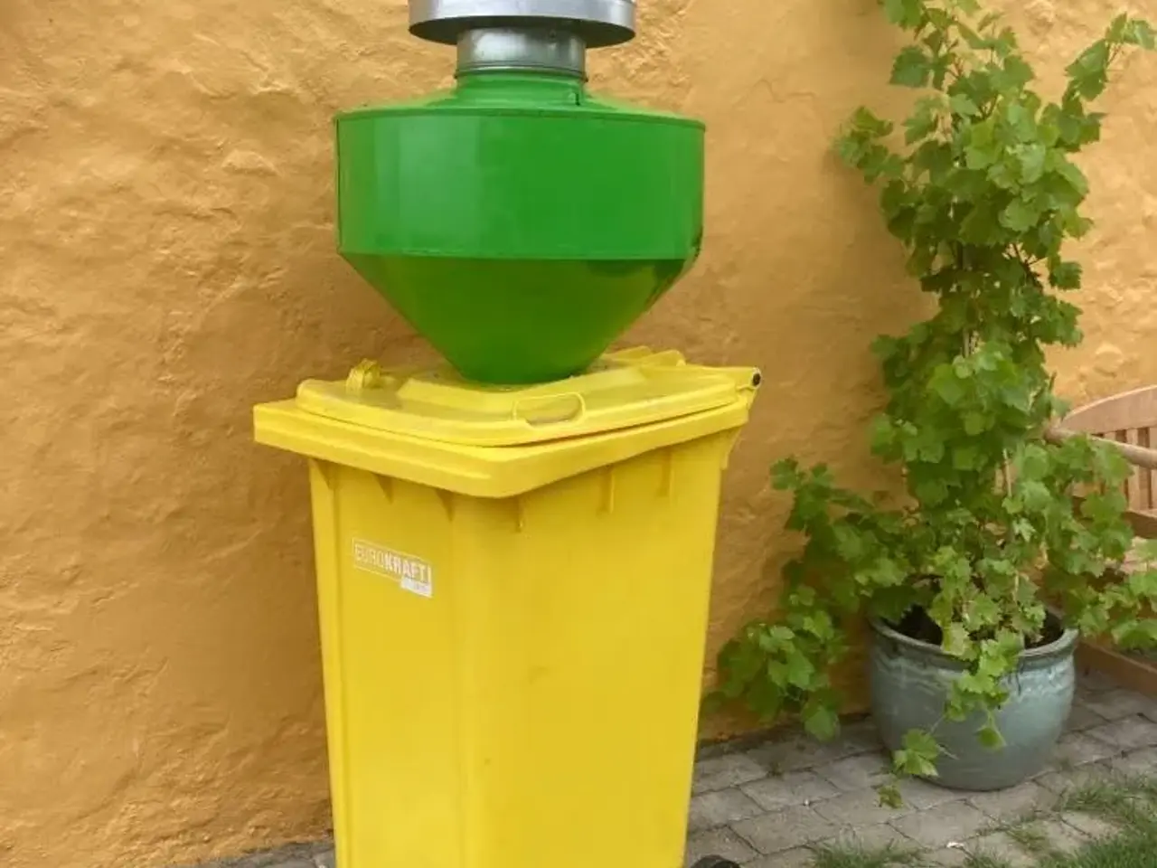 Billede 3 - Universale Afluftningfiltercontainere,