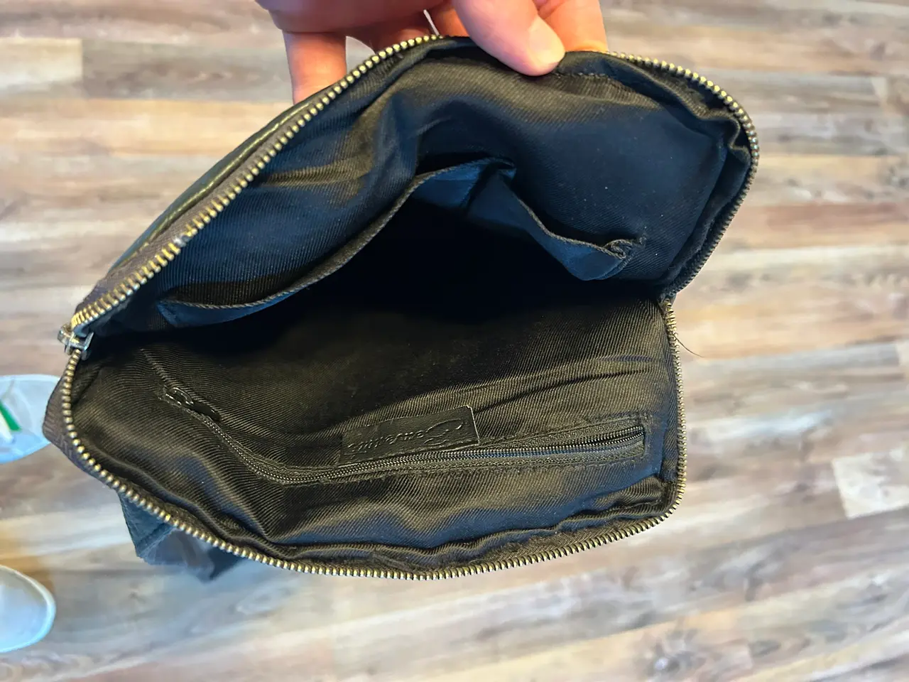 Billede 2 - Flot Depeche crossover / crossbody taske i sort læ