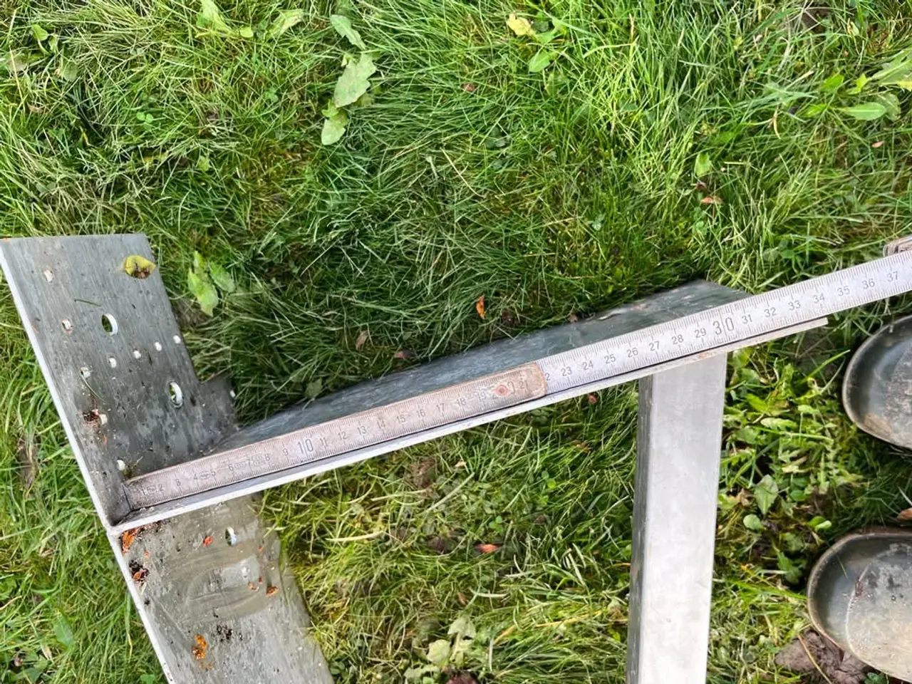 Billede 4 - 2 stk rustfri syrefaste vinkelbeslag 120 cm