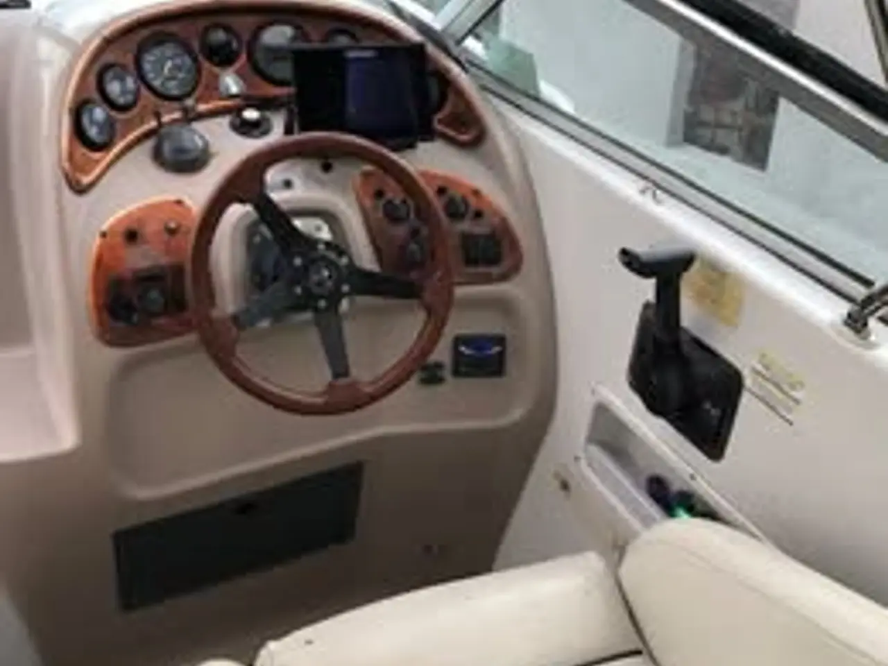 Billede 6 - 🚤 Chaparral 26 fod Daycruiser med trailer 