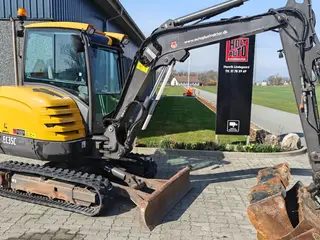 Volvo EC35C
