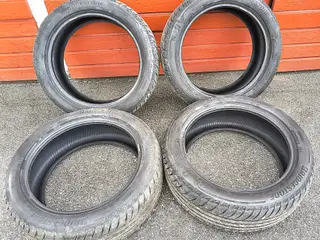 215/50 R18 sommerdæk
