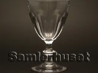 Ramboullet Snapsglas. H:82 mm.