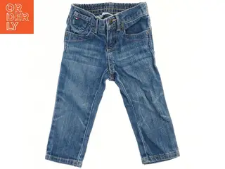 Blå Tommy Hilfiger jeans med blomster på baglommer fra Tommy Hilfiger (str. 86)