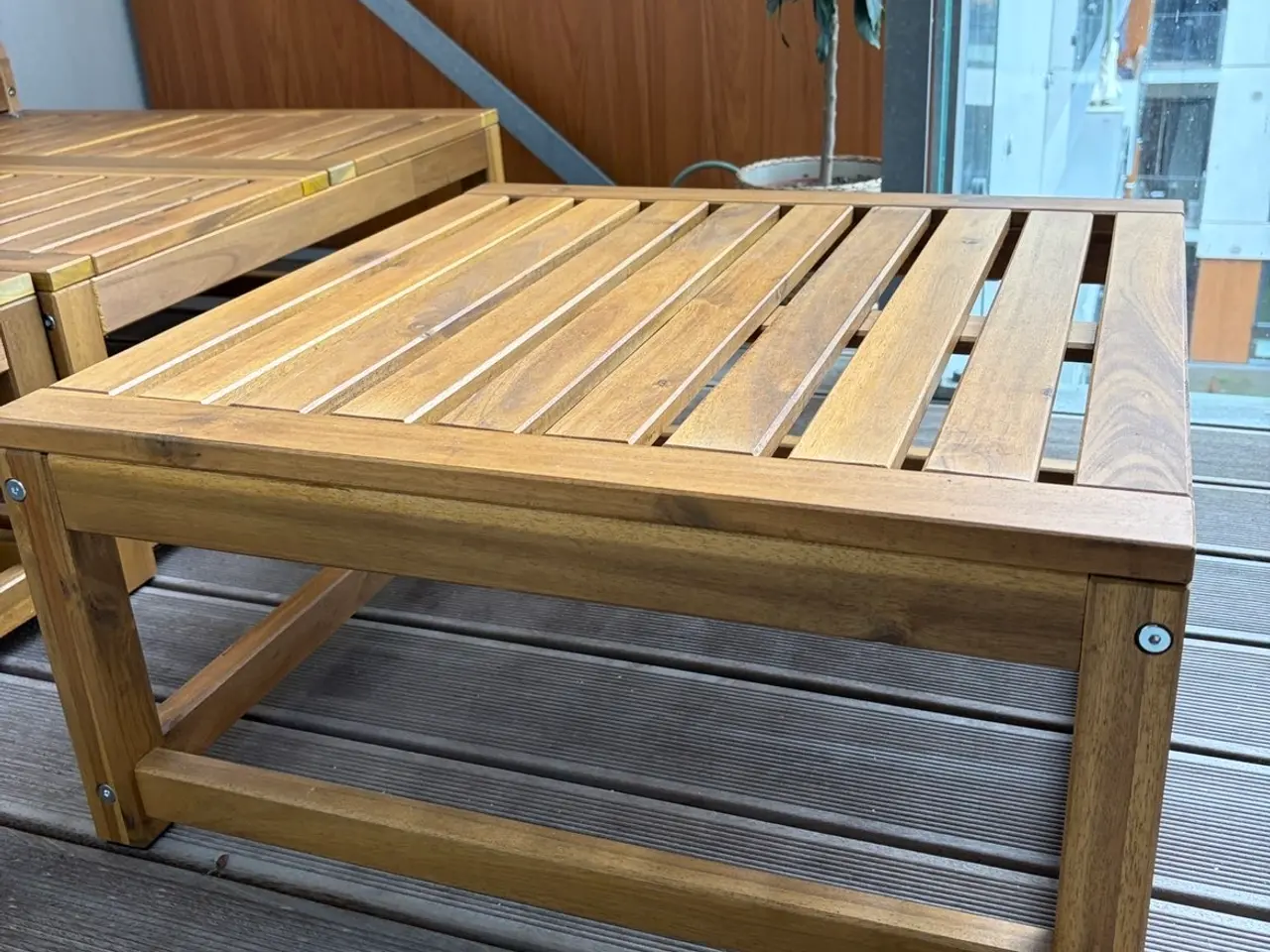 Billede 3 - Ikeas Nämmaro havemøbel med bord og puder