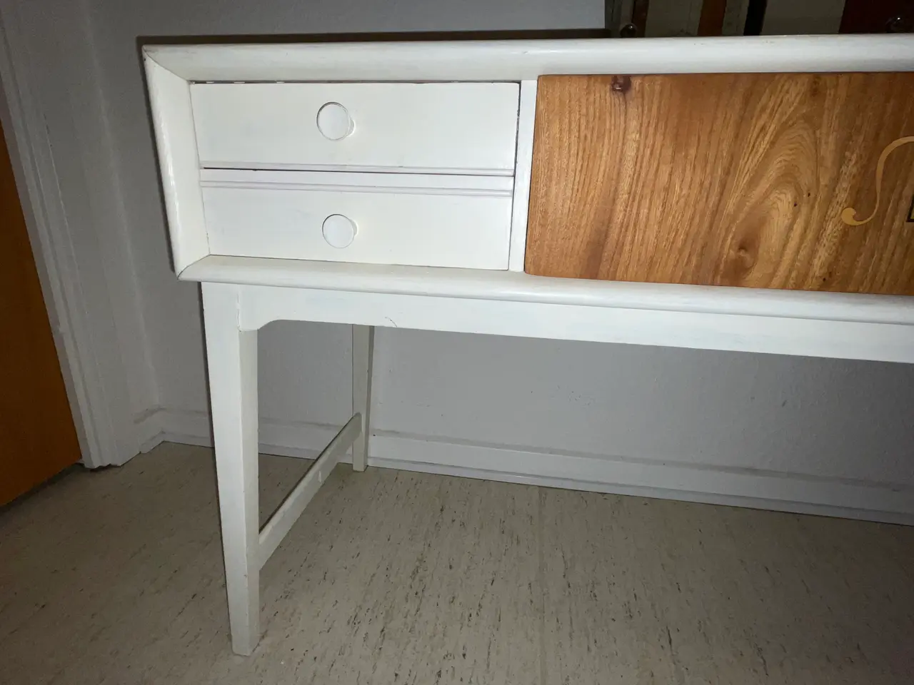 Billede 6 - Flot retro sminkebord / toiletmøbel med spejl