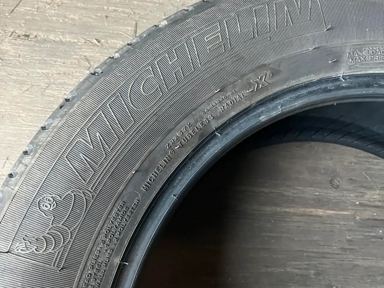 Billede 2 - Michelin-dæk sælges