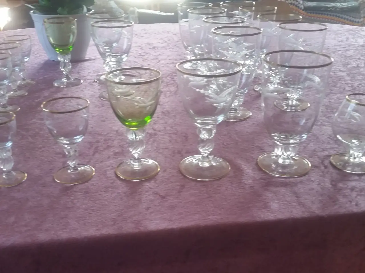 Billede 1 - Glas, Lyngby Glas, Mågestel, med guldkan