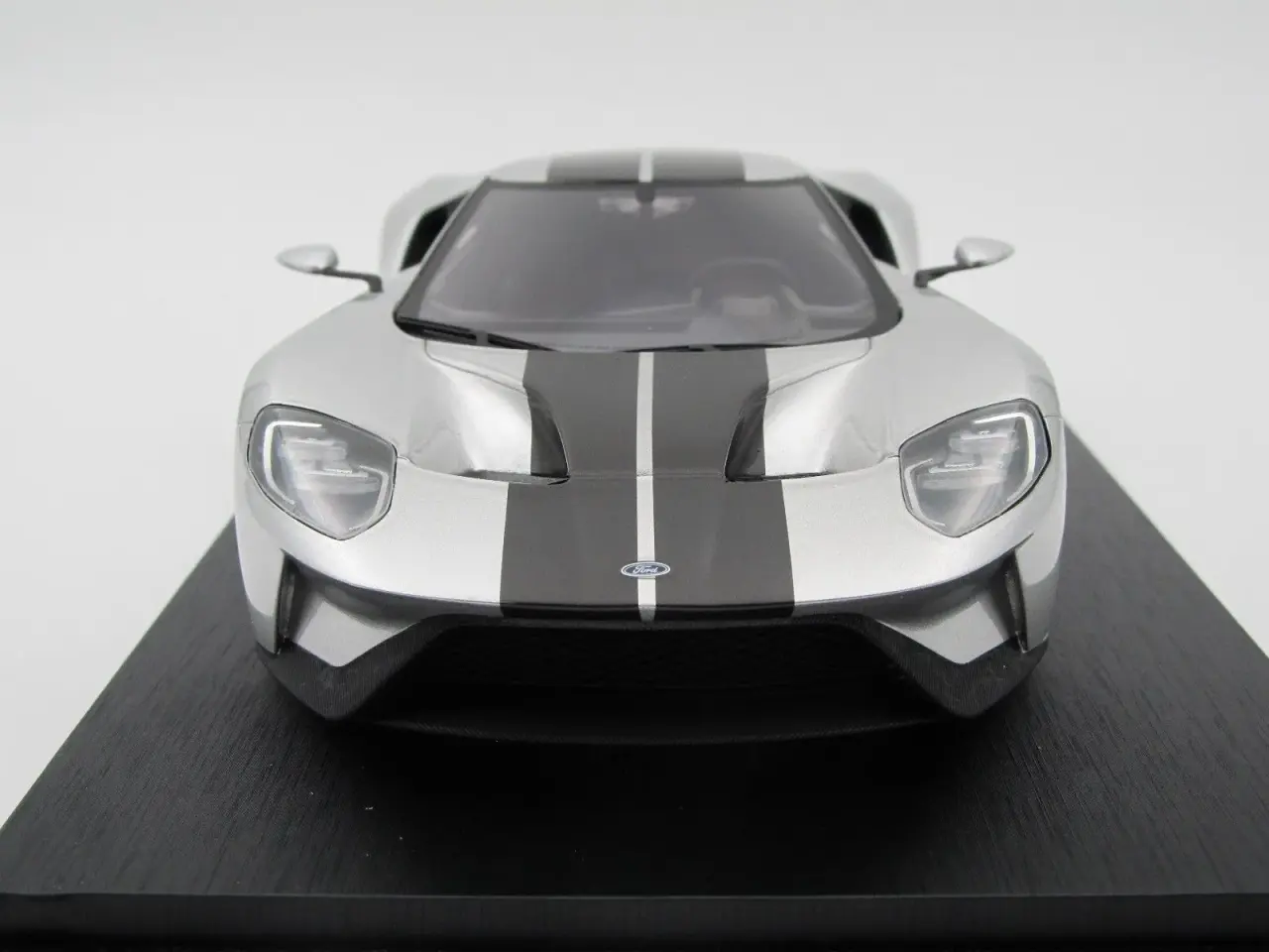 Billede 4 - 2015 Ford GT Chicago Auto Show - 1:18