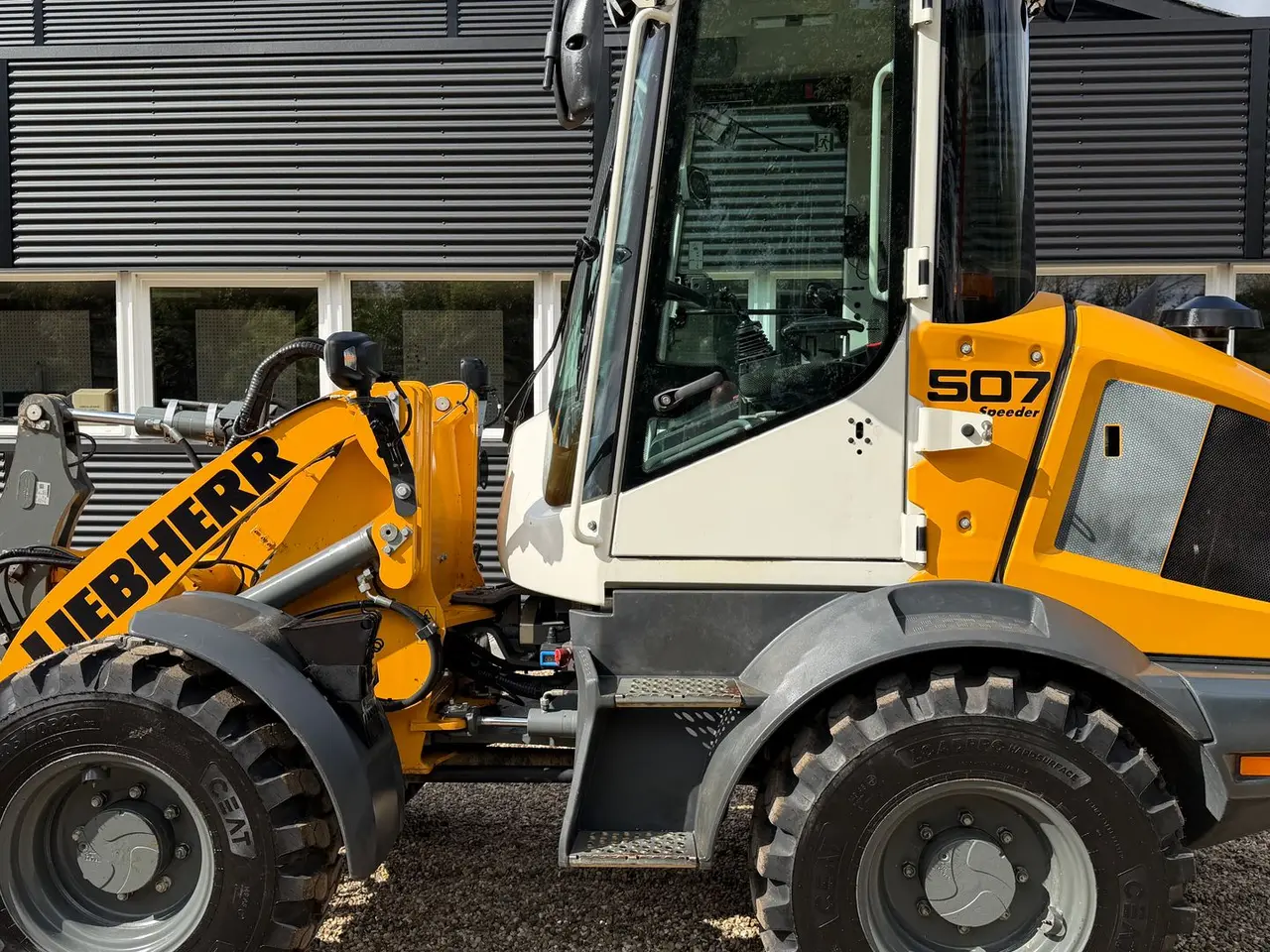 Billede 3 - Liebherr 507 40 km/t + centralsmøring