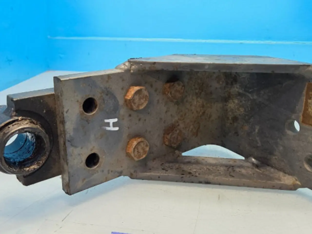 Billede 3 - New Holland TM125 Beslag 82020667