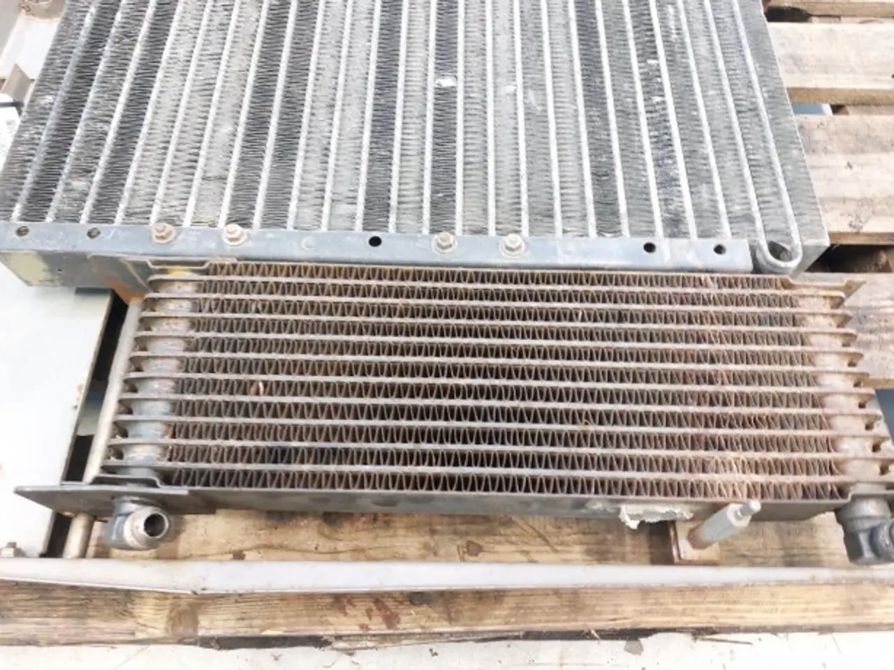 Billede 11 - Massey Ferguson 2680 Køler 3040486M91