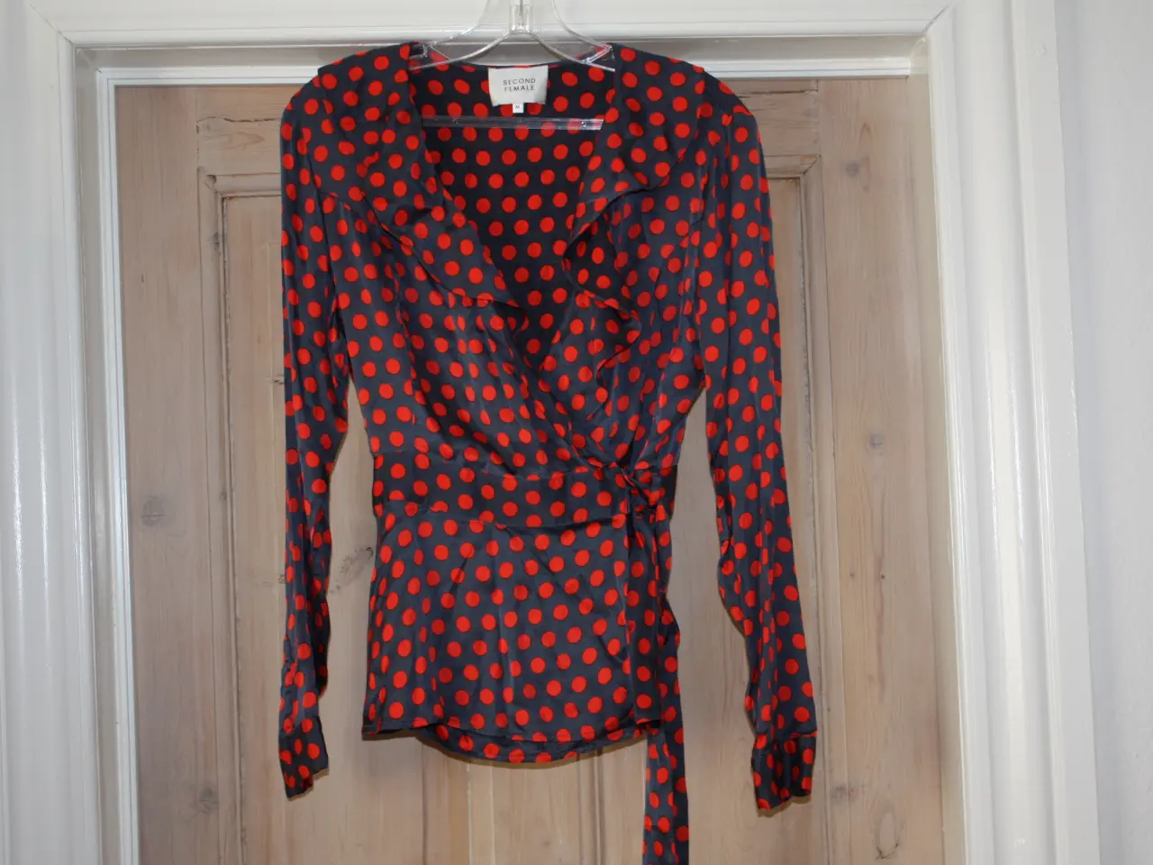 Billede 1 - Bluse slå-om Second female str. M 100% viscose