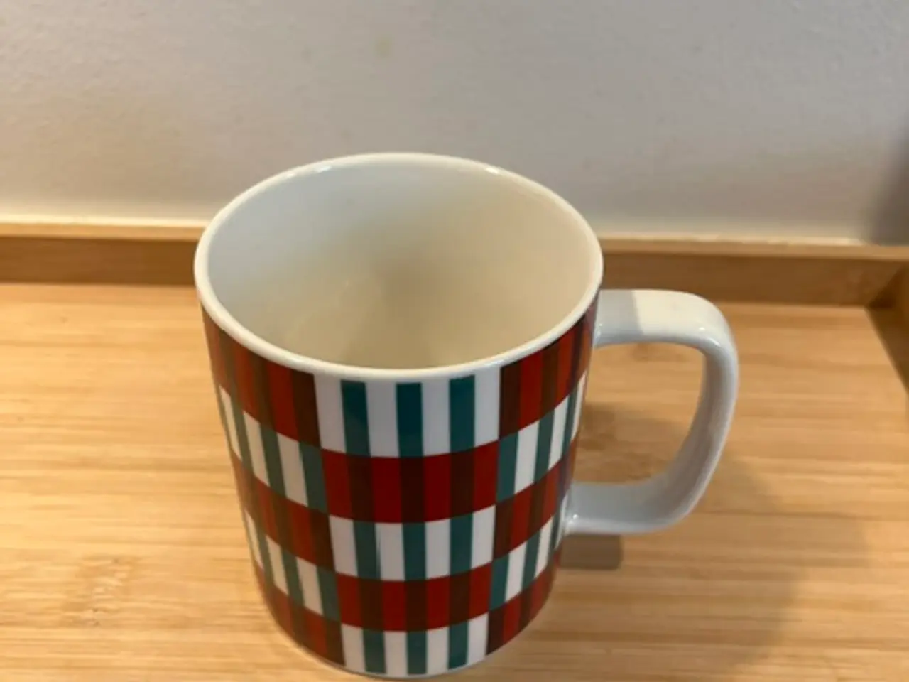 Billede 4 - Fransk design og elegant porcelæn til kaffebordet