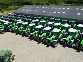 Deutz-Fahr Agrotron 6205G New and Unused tractor