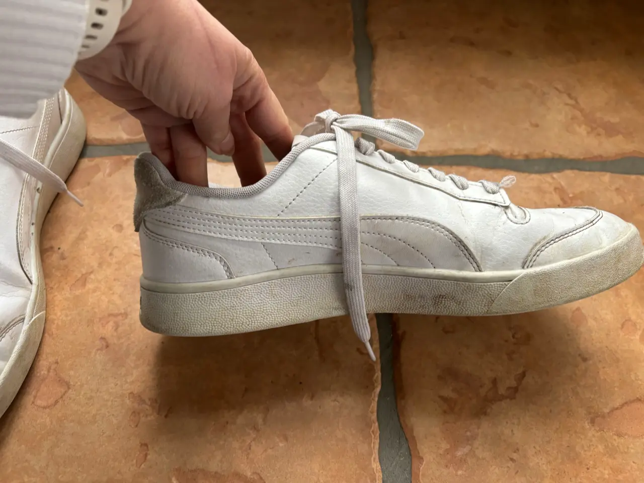 Billede 6 - Puma sneakers str. 44 hvid
