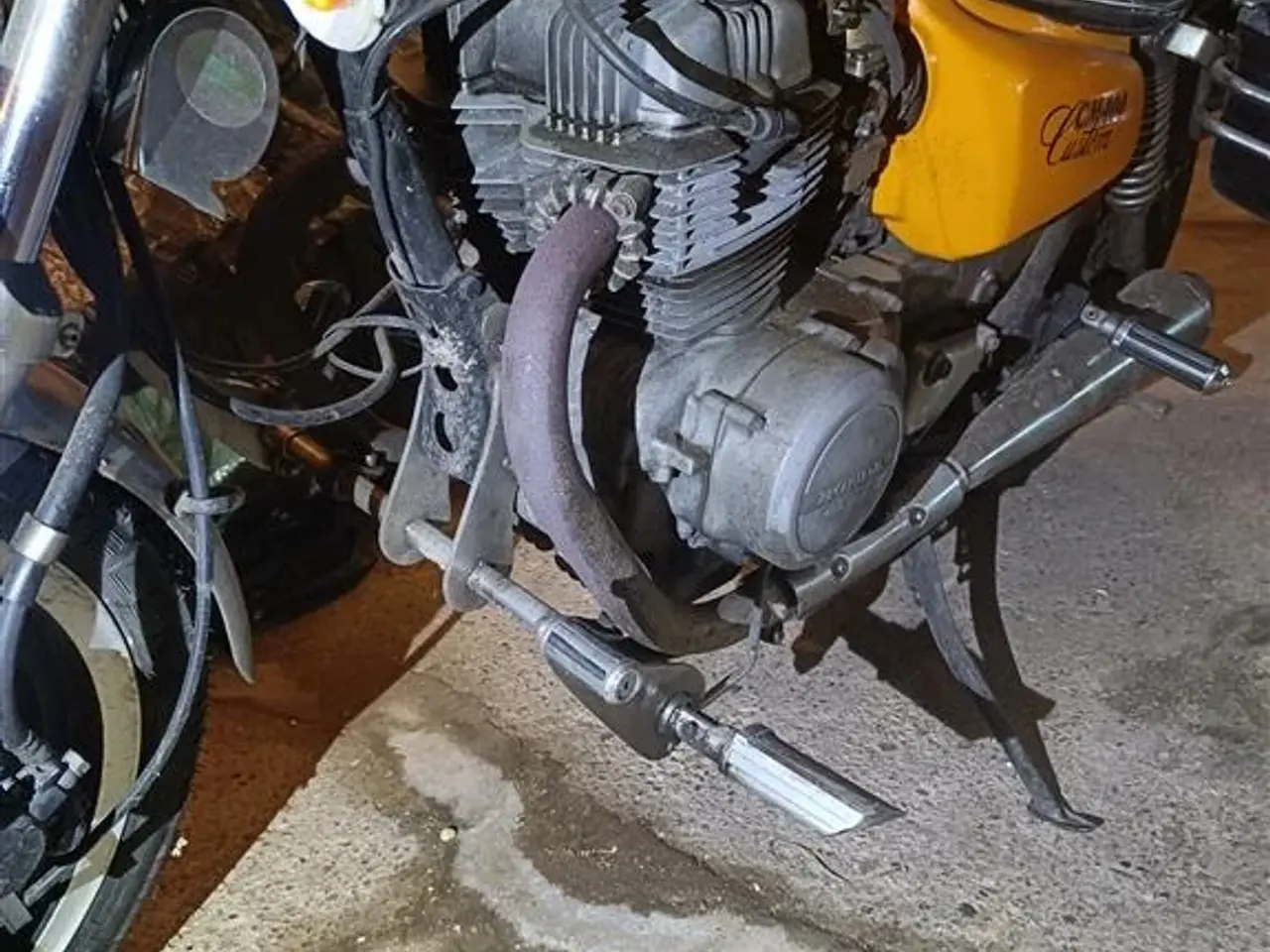 Billede 6 - Honda cm 400 Custom (momsfri)