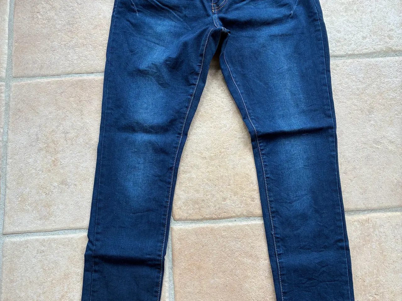 Billede 1 - B.Young jeans str. 40