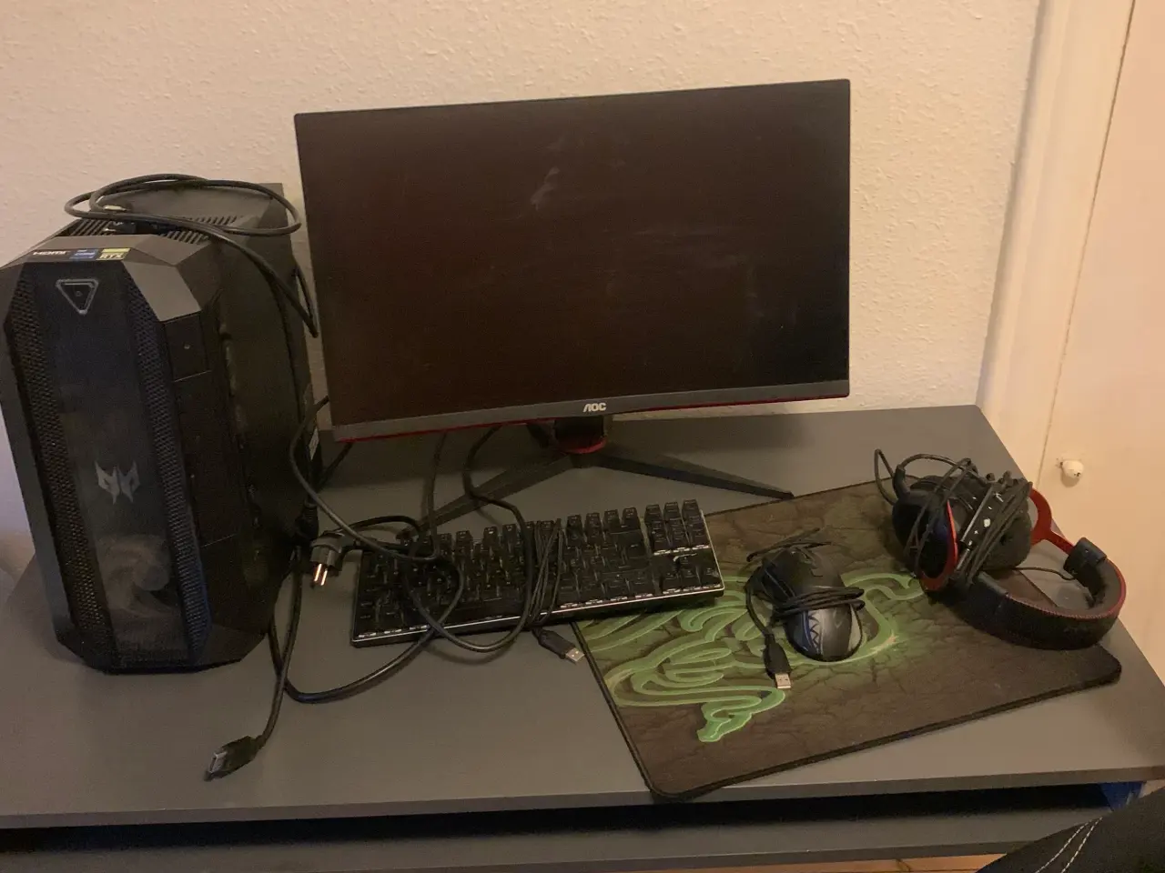 Billede 1 - Stationær computer 