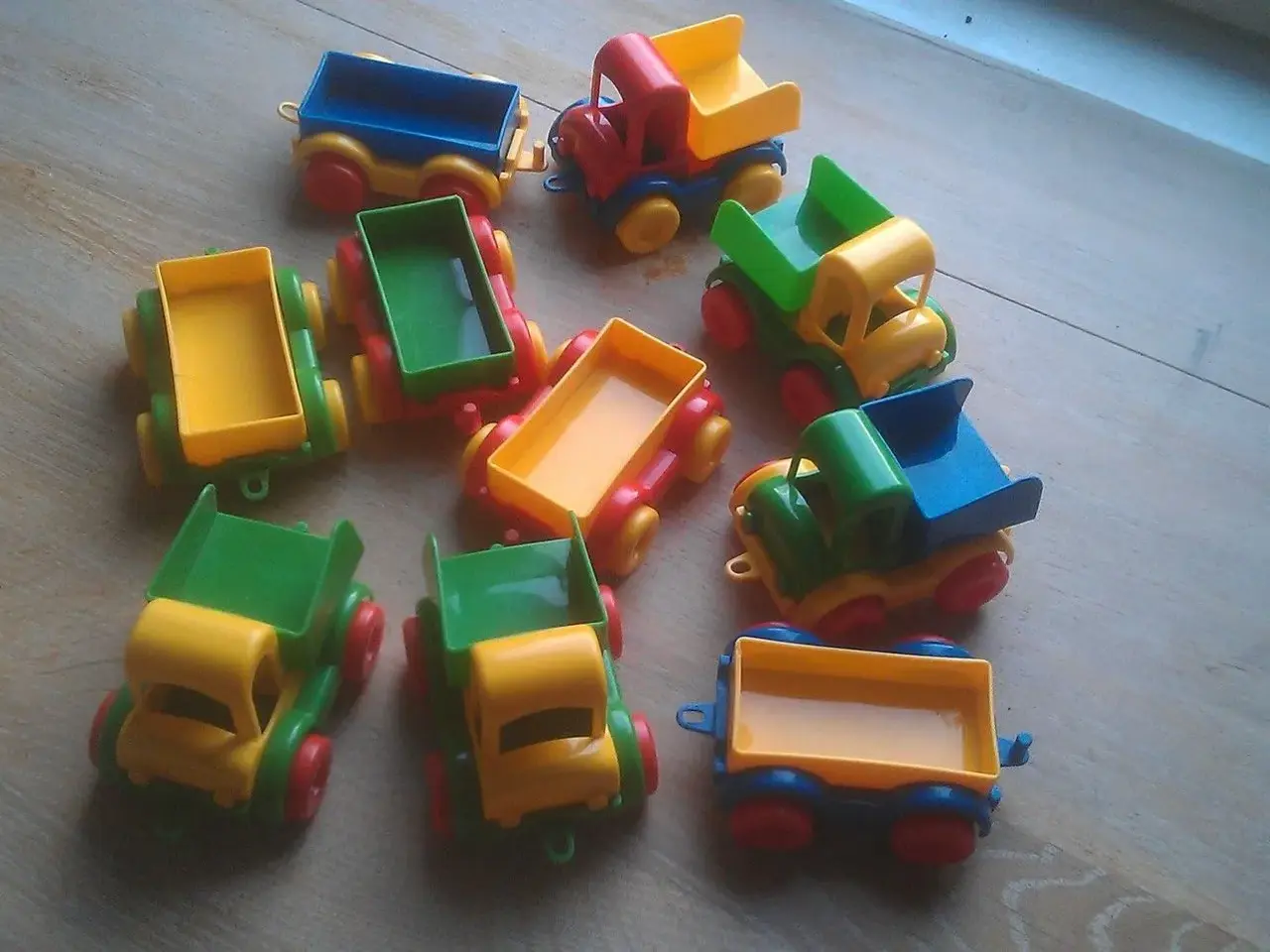 Billede 4 - Biler mv-5-50 kroner pr. enhed
