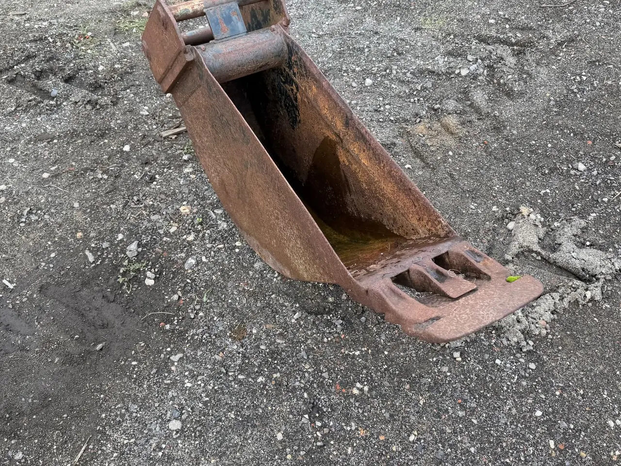 Billede 2 - - - - 25 cm bred Bagskovl - Hydrema beslag