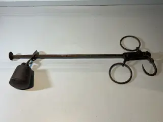 Gammel vægt