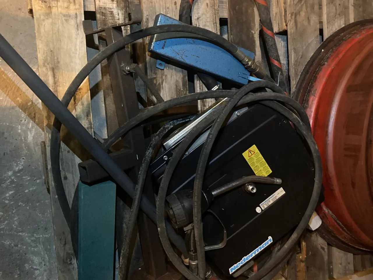 Billede 1 - pumpe til olietønde
