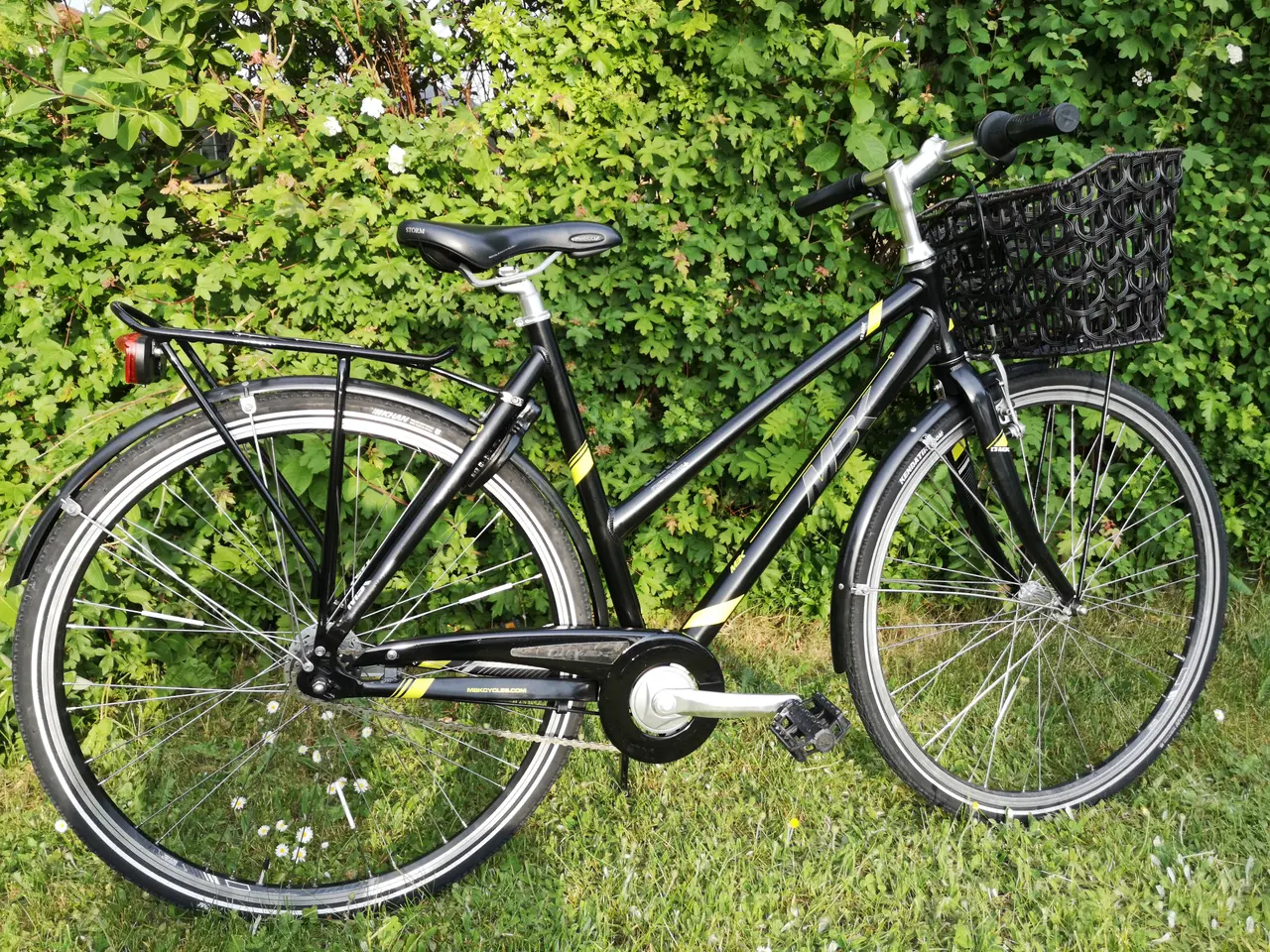 Billede 4 - Flot dame-pigecykel ,Nye cykelkurv, 28",53 cm, 7 g