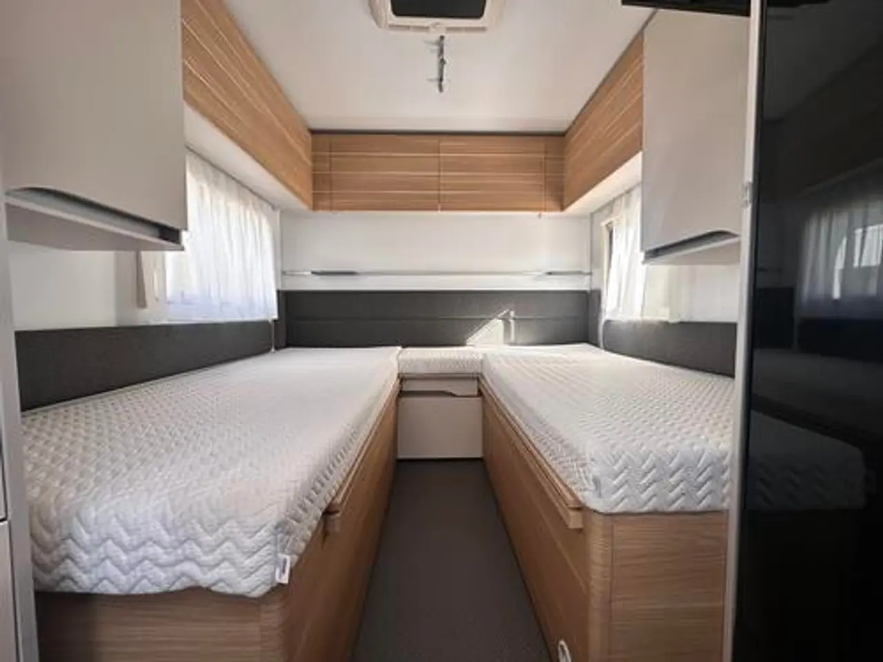Billede 2 - Adria ADORA 502 UL