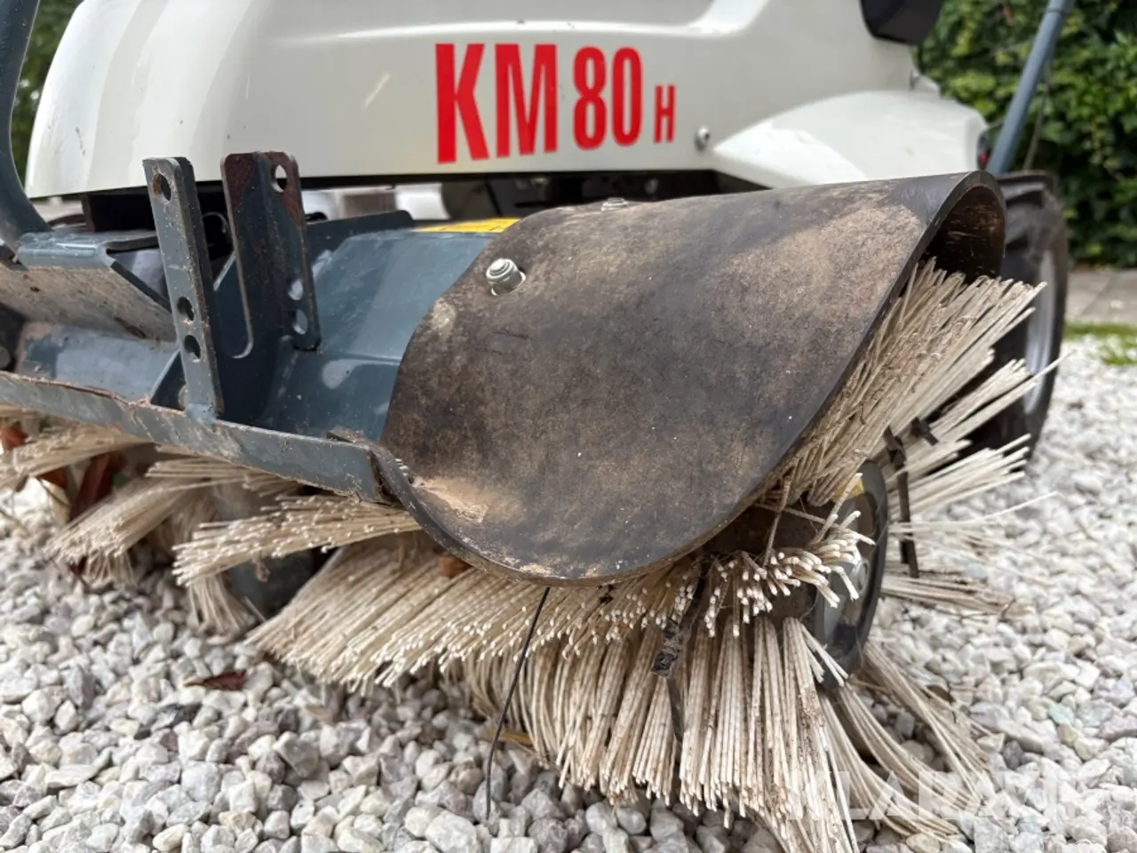 Billede 9 - Fejemaskine Cramer KM 80 H - Honda motor