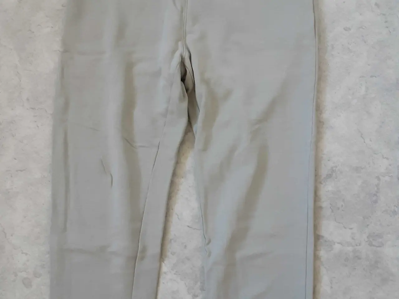 Billede 3 - Joggingbukser og strikbluse sæt. Str. 36.- 40.
