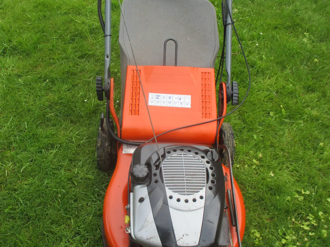 Billede 4 - Rigtig fin  Husqvarna maskine