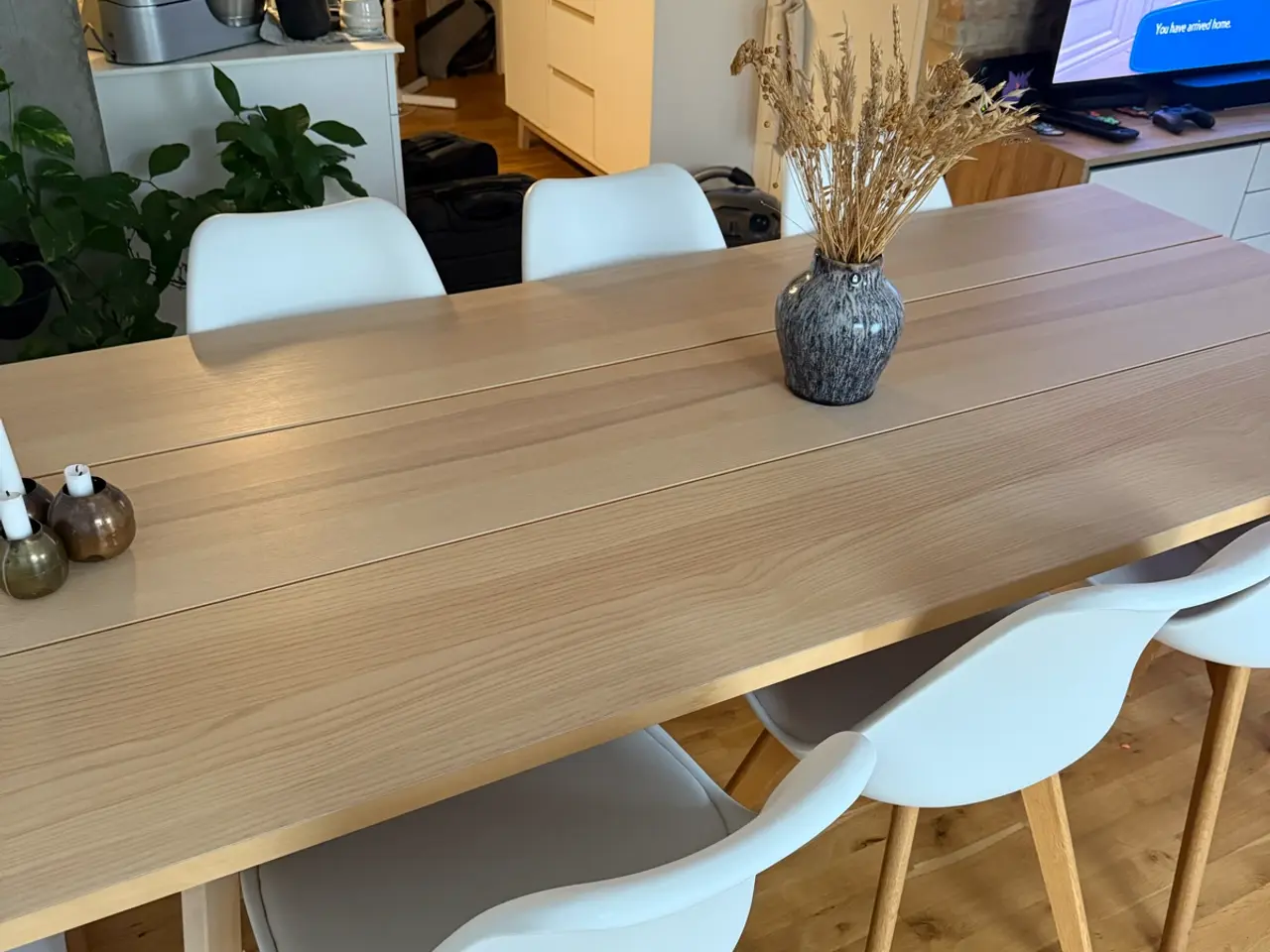 Billede 3 - Spisebord og stole
