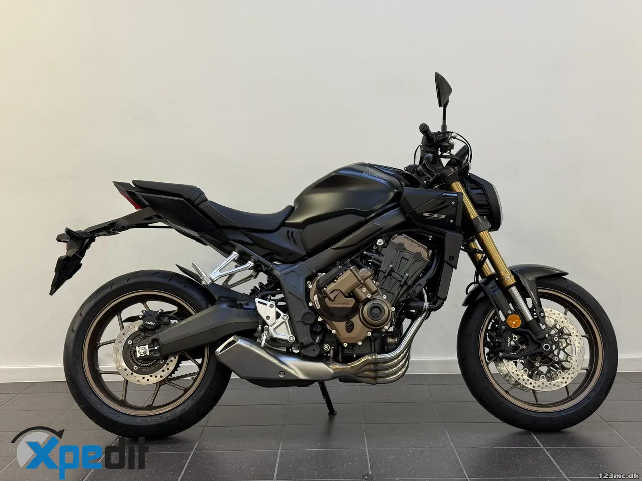 Billede 1 - Honda CB 650 R E-Clutch
