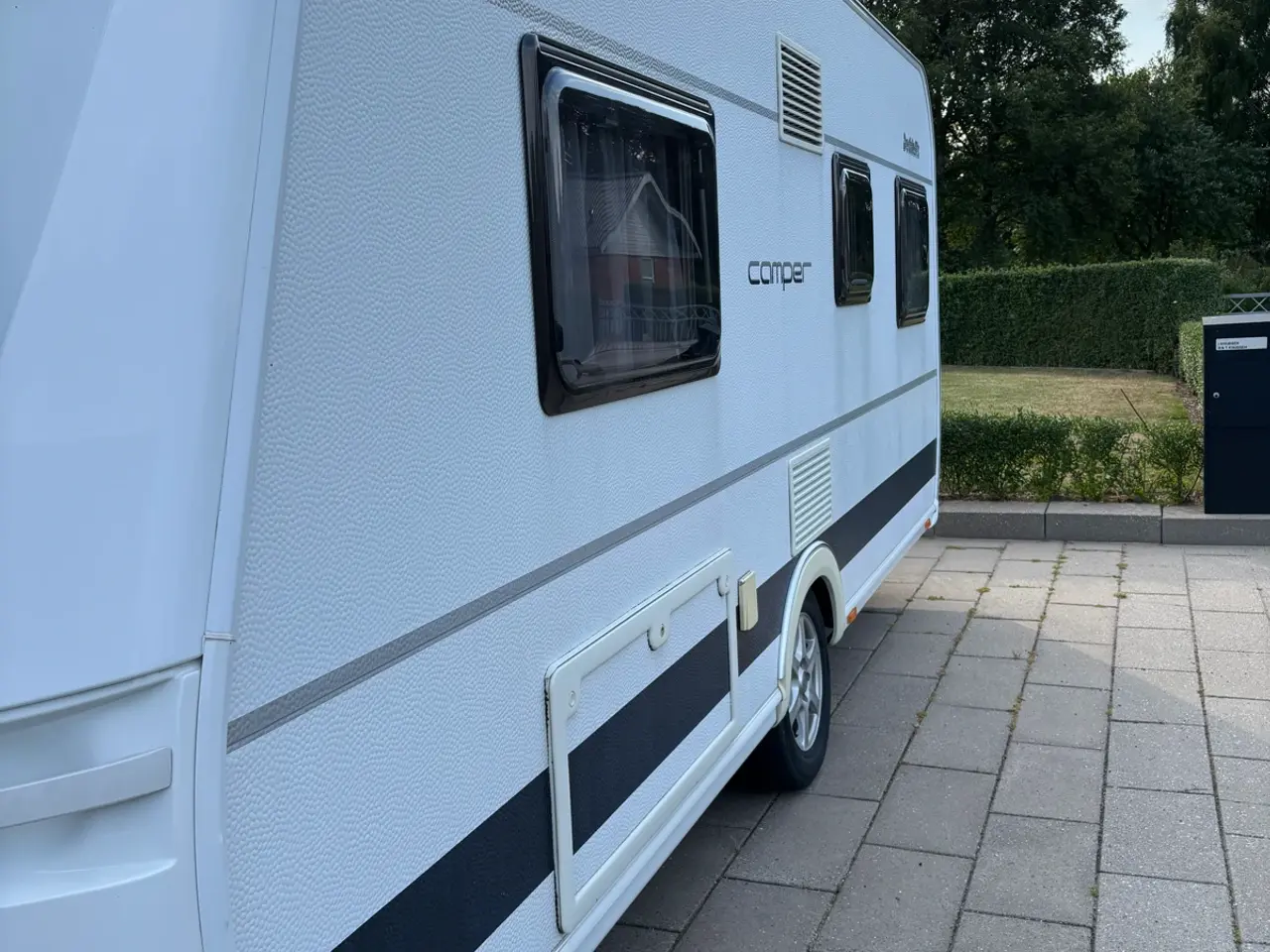 Billede 12 - Campingvogn Dethleff med markise og telt mm.