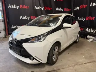Toyota Aygo 1,0 VVT-i x-clusiv