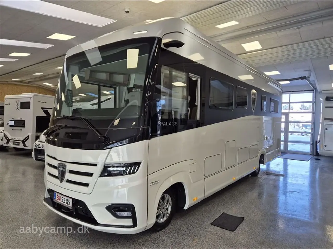 Billede 5 - 0 - Morelo Palace 90 M   Autocamper på 1 Klasse