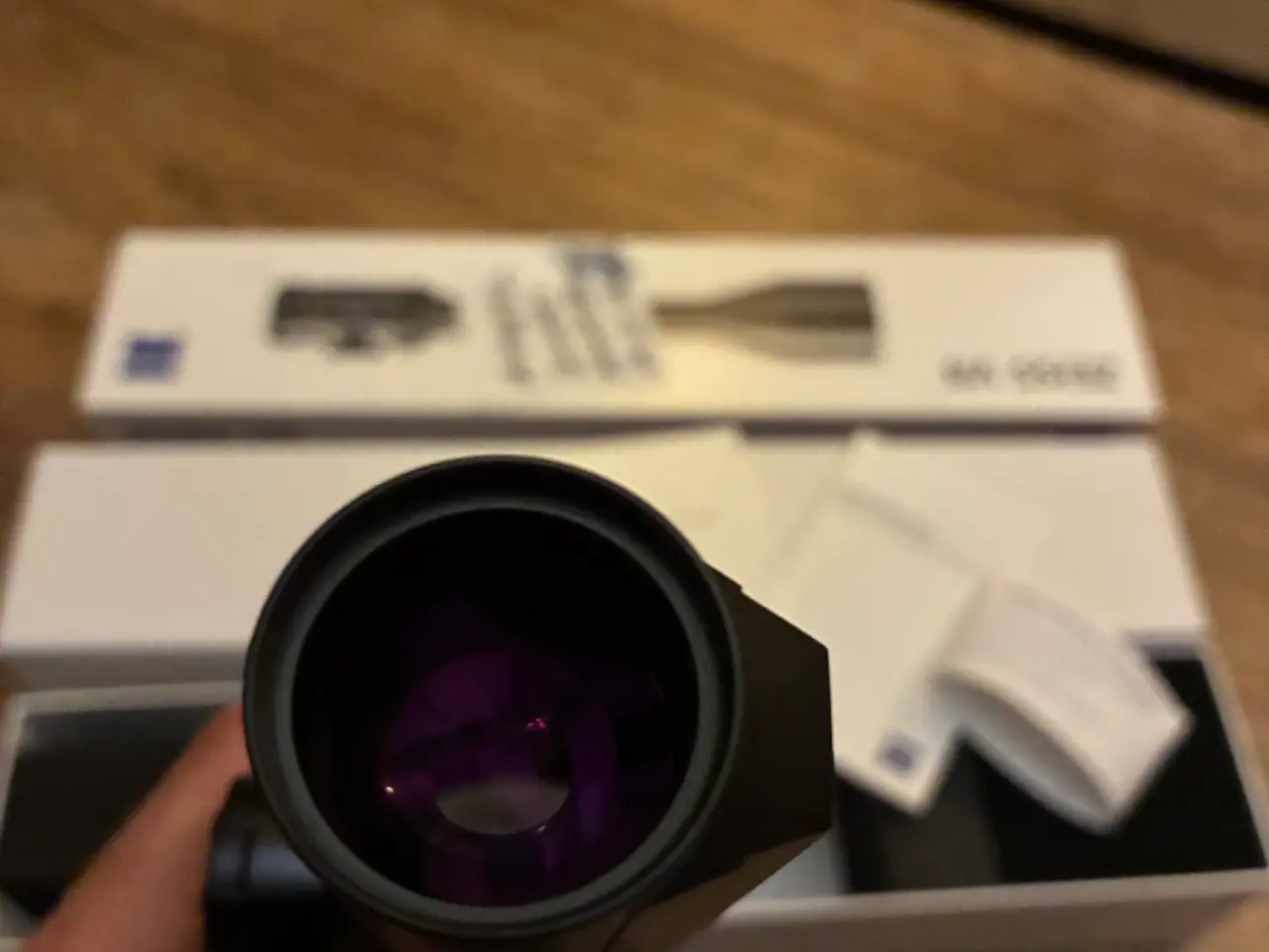 Billede 4 - Zeiss V8 1.1-8x24 med skinne og lys