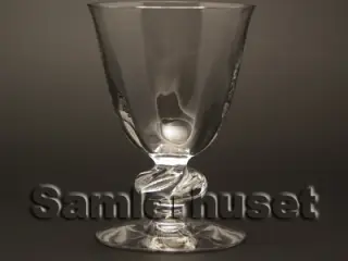 Ulfborg Hvidvinsglas. H:105 mm.