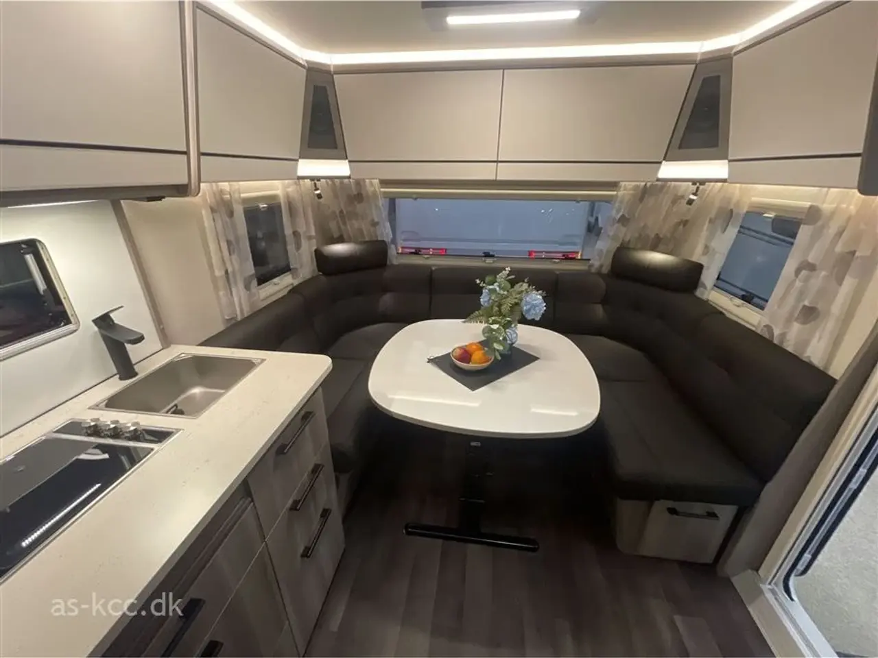 Billede 4 - 2026 - Kabe Estate 560 GLE B14