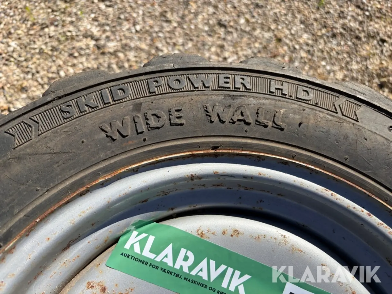 Billede 8 - Dæk Weidemann Komplet - 4 styk
