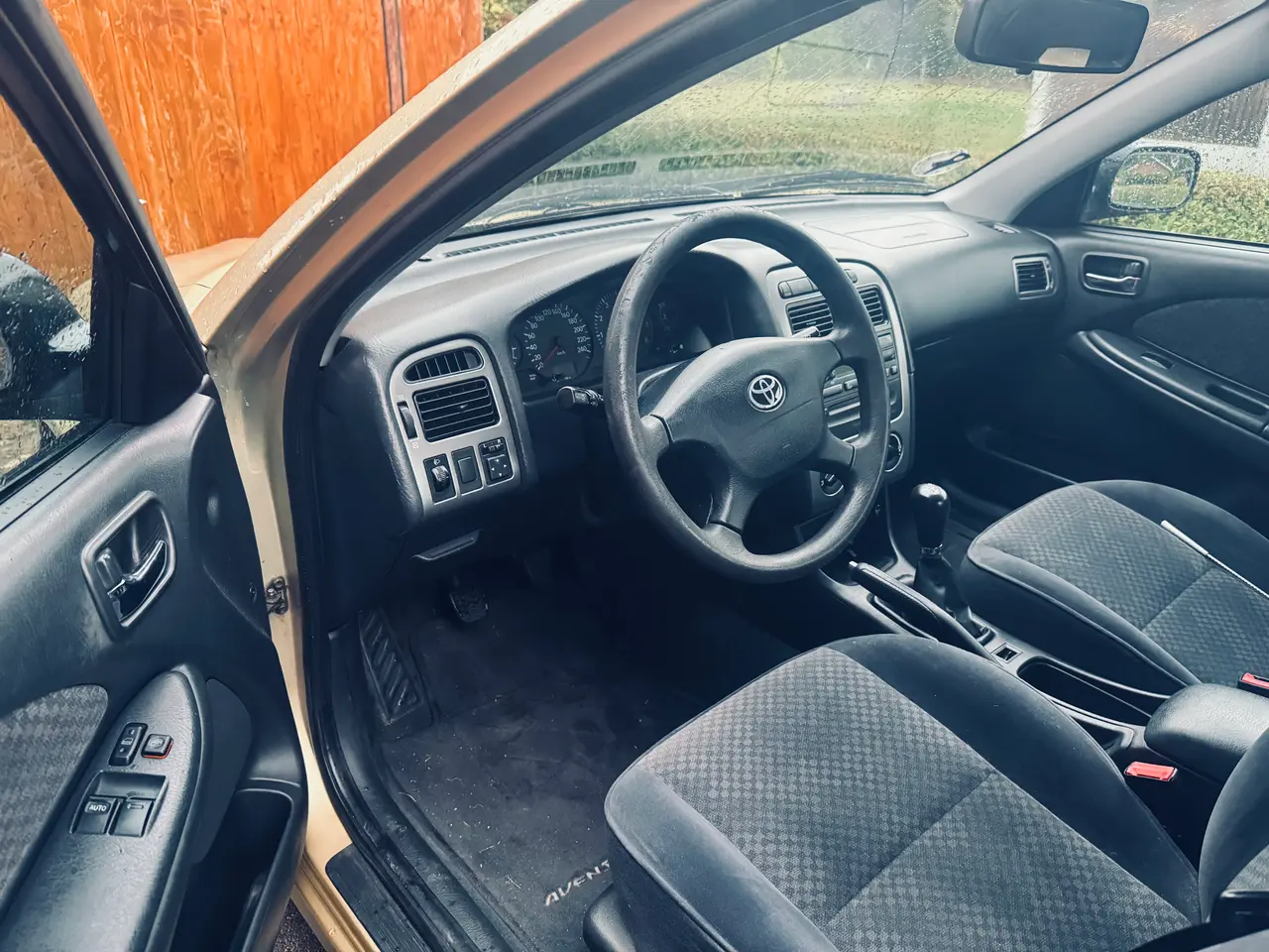 Billede 4 - Toyota avinses 1,8 VVTI sol Kørt 109.000