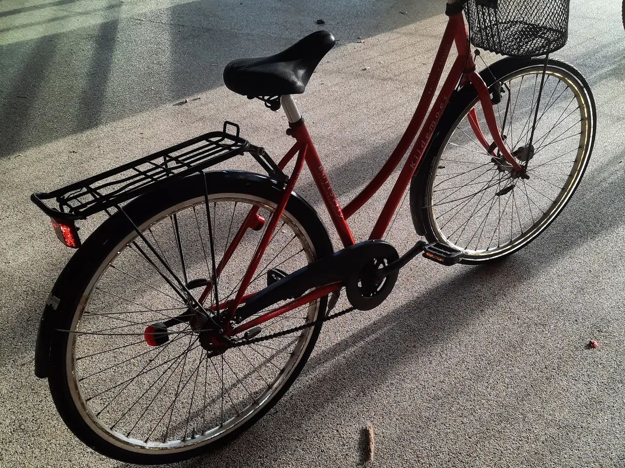 Billede 34 - Pigecykel til ca 12 år